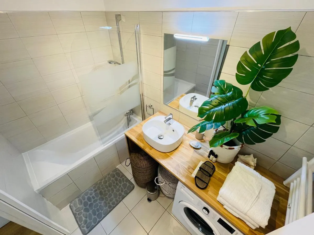 L'Ecrin Apartment Aix-en-Provence 0*,